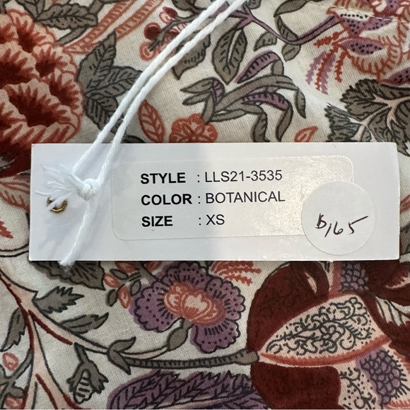 Anthropologie Love The Label One Balloon Sleeve Floral Peplum Blouse XS NWT - Picture 4 of 8